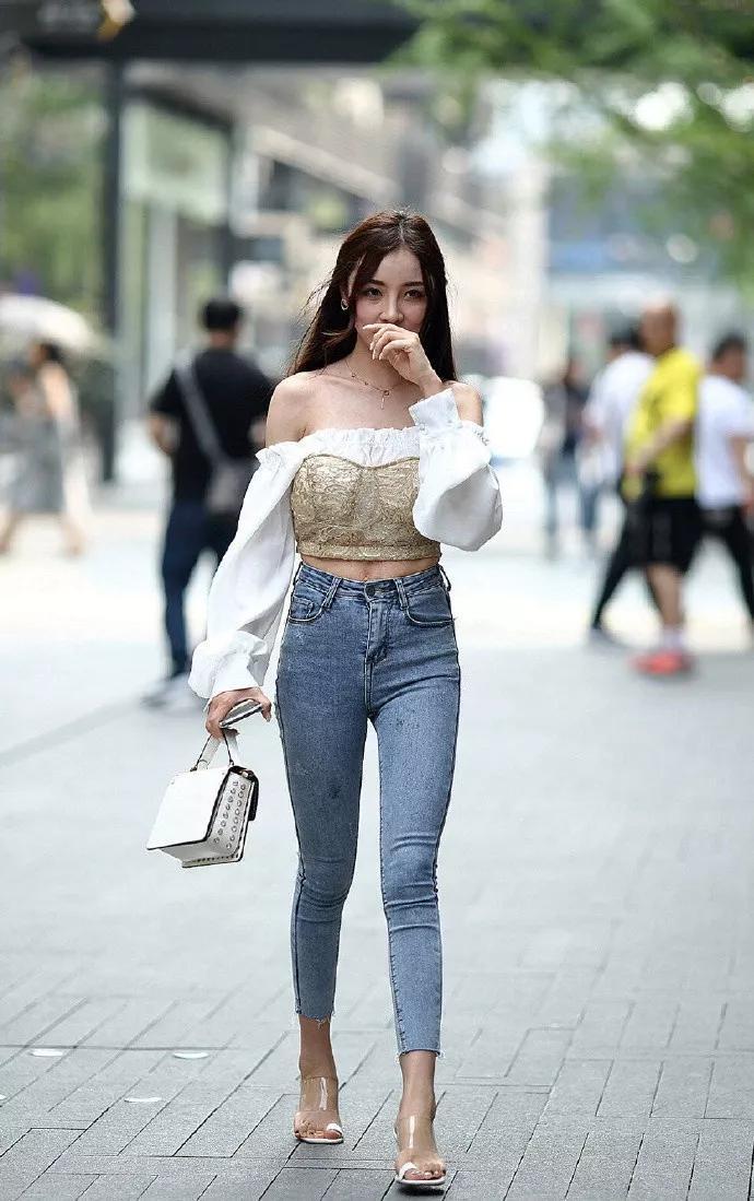 短裤|高跟鞋魅力时尚,搭配短裤出街更有味道