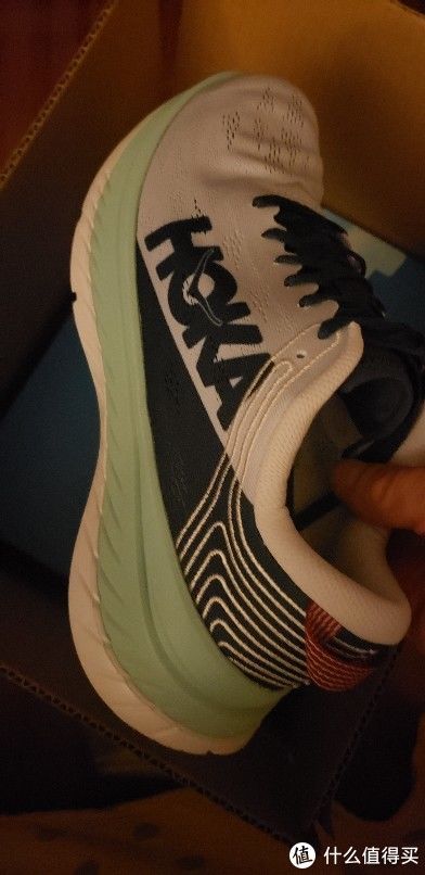 carbon|铁人三项 篇十九：HOKA carbon x，除了颜值还有什么？