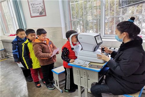 接种|淄川区东坪中心校：综合体检，为学生健康把脉