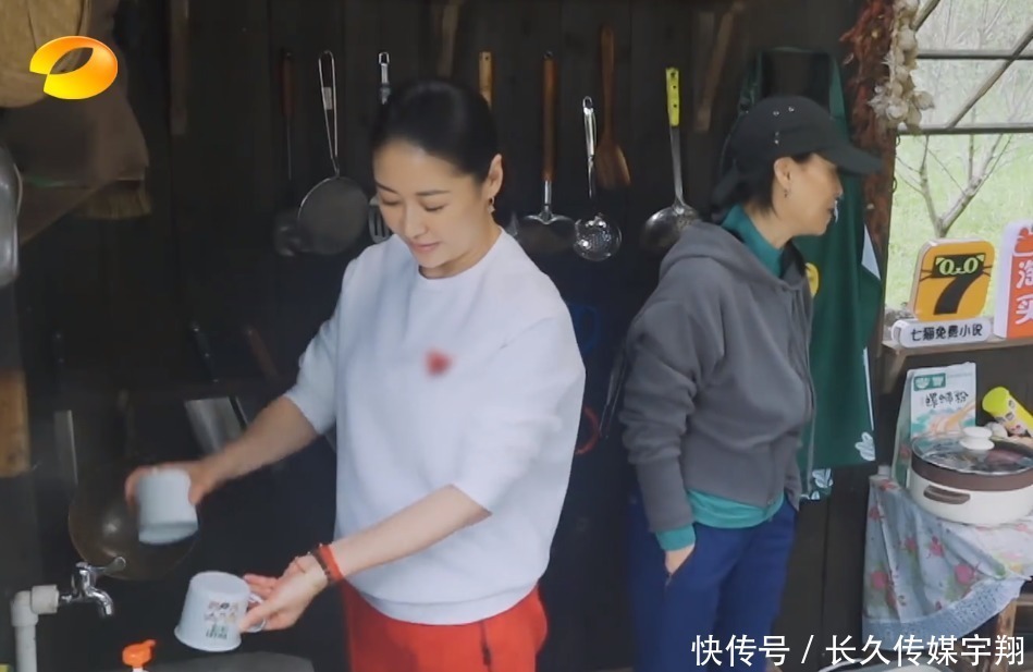 慘不忍睹，瘦了十幾斤，他回家直接躺了好幾天