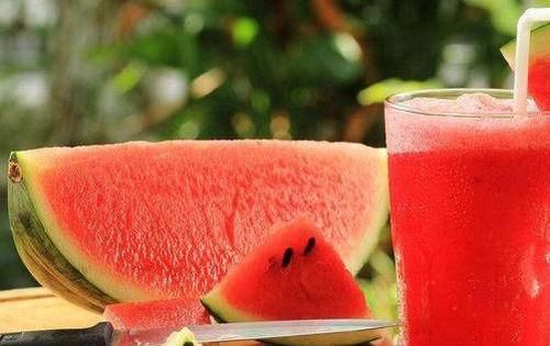 人到中年，常吃几种食物，美容养颜，排毒抗衰，延年益寿