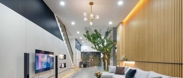 农村|卖掉城里100㎡,回农村建230㎡别墅,一楼院子顶楼露台,生活安逸