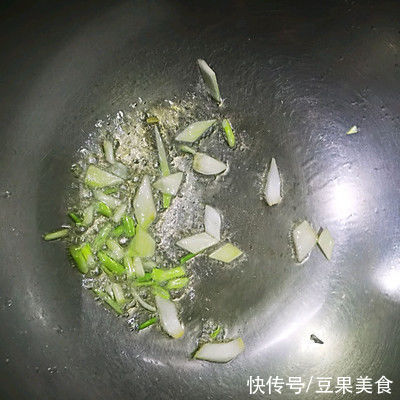 葱烧荷兰豆|鲜香美味，你从来没吃过的红椒葱烧荷兰豆