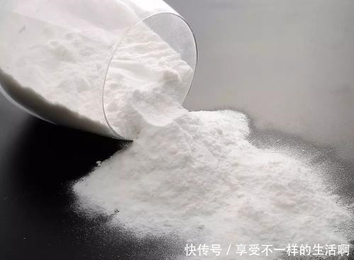 拖地时用这东西，易清洁又除菌，一周不打扫都能保持干净整洁！