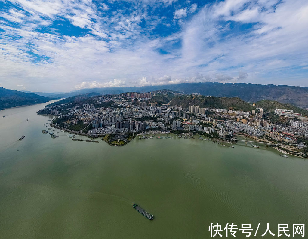 三峡|重庆：三峡水位升高 现高峡平湖景观