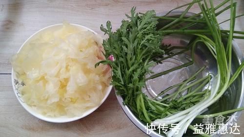 银耳|难入睡，隔天就吃1次这菜，养心安神，夜里无梦睡到天明