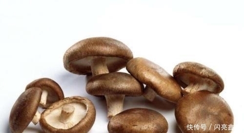 排毒养颜|人到中年要会吃,多吃以下食物,排毒抗衰,滋养血管,谁吃谁好