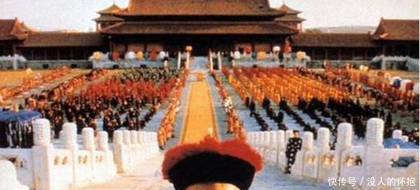 当天|溥仪登基当天,有两件事必须马上办,许多人至今疑惑不解!