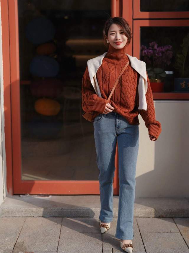 大地色 这才是真正高级的“毛衣”穿搭,简约随性又保暖,轻松穿出气质美