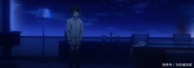 富含|爱丽丝放在桌子上的手帕这一个小小的细节居然富含了五种意思?