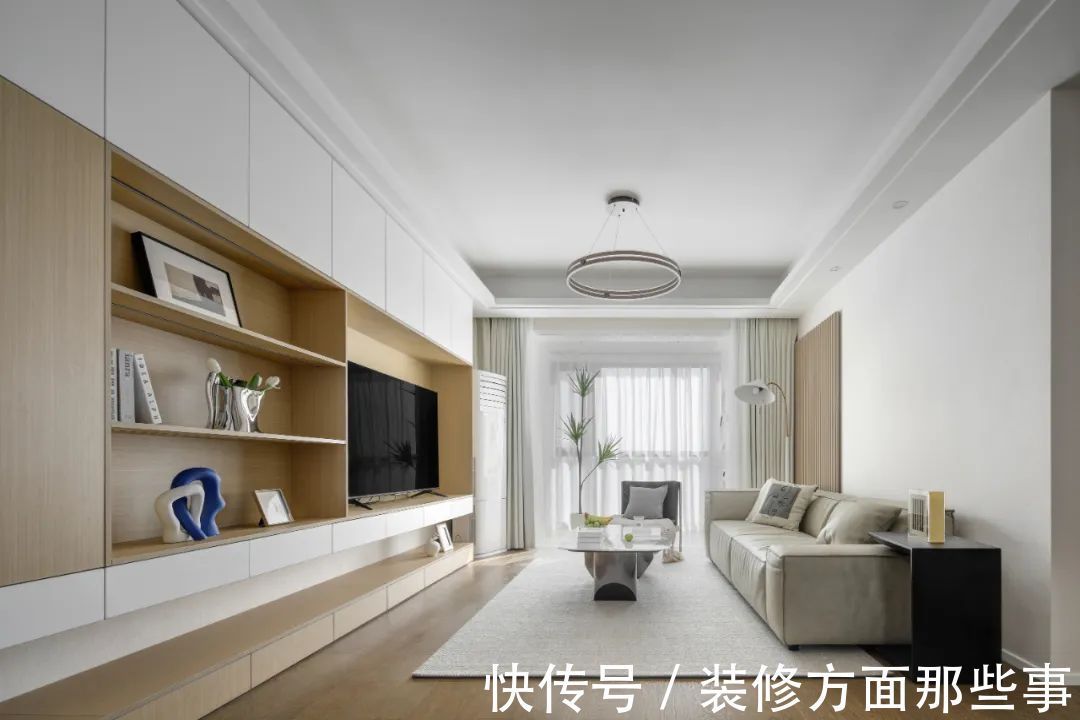 新房|120㎡现代简约风格新房装修,嵌入式电视柜包容性极佳!