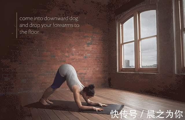 王雅英|韩国瑜伽达人王雅英,穿高跟鞋练蝎子式,既柔软又有力量感