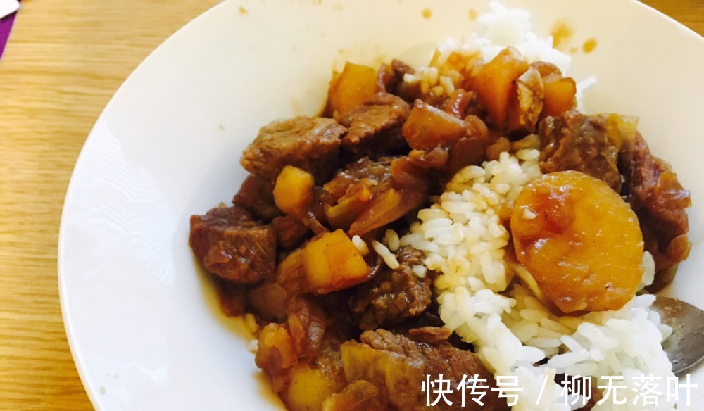 烩饭|教你家常美味的红烧牛肉烩饭，香而不腻又营养解馋，孩子们抢着吃！