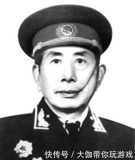 中央警卫团|他在长征中的任务是护卫中央首长安全,堪称中央警卫团第一任首长