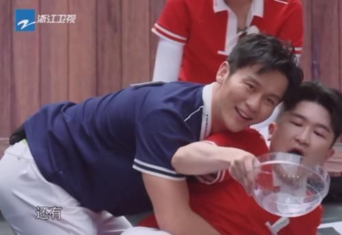 《跑男》史上最“做作”男嘉宾,导演都后悔邀请他,baby意外被打脸