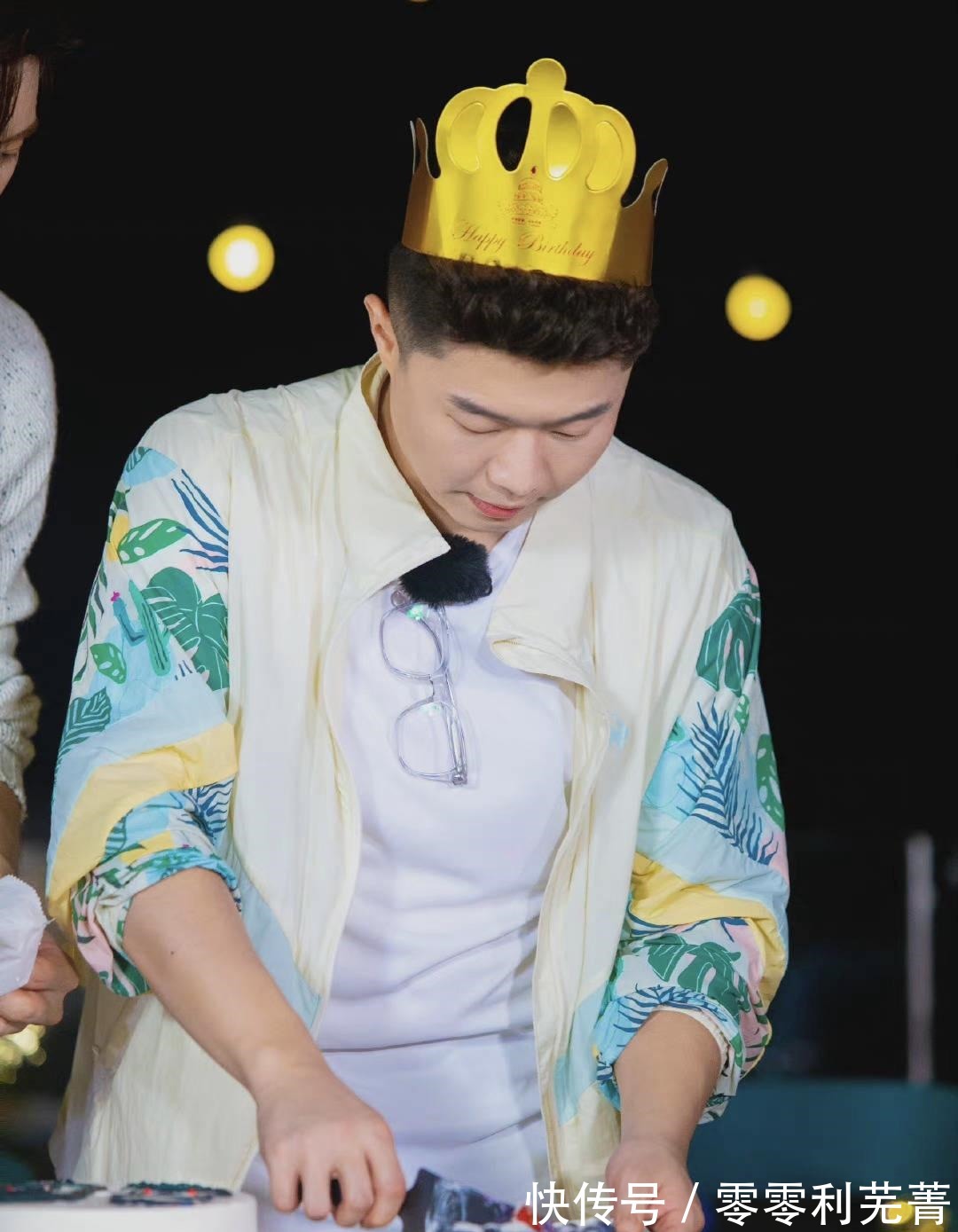 《哎呀好身材》上新周九良挑战俯卧撑跳绳，生日会大秀男团舞！