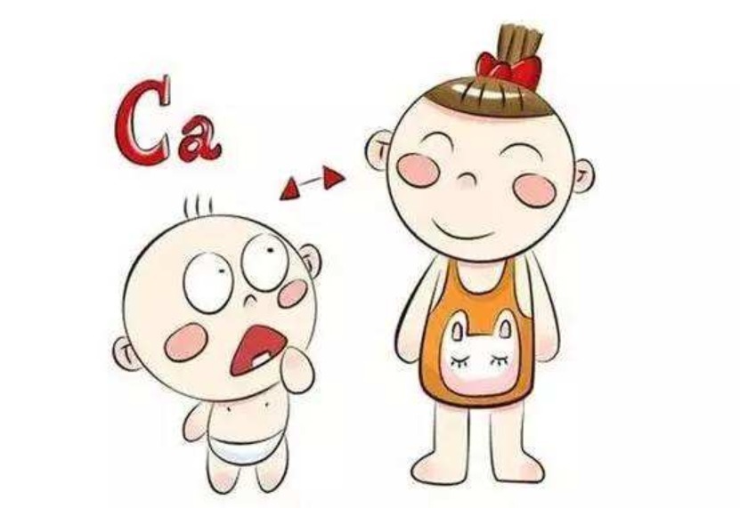 发育|1岁内宝宝,3种睡姿会影响骨骼发育,父母要纠正,别让孩子长不高