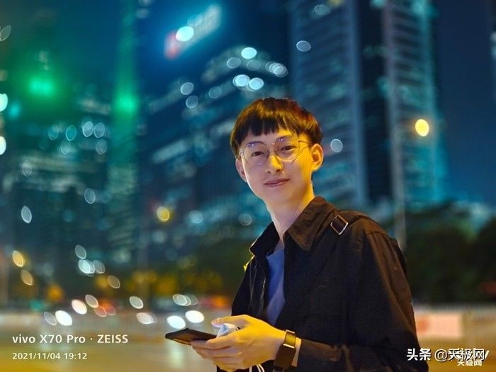 x70|这个时代少见的纯粹：vivo X70 Pro「独白」体验