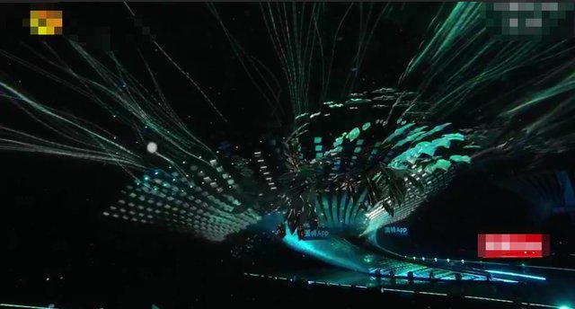 跨年CP大乱炖：戚薇夫妇合体，毛晓彤杨玏携手，杨幂周笔畅合唱