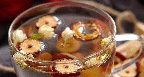 视力|山楂与此物一起泡,睡前一杯,视力好了,眼睛明亮了,告别失眠