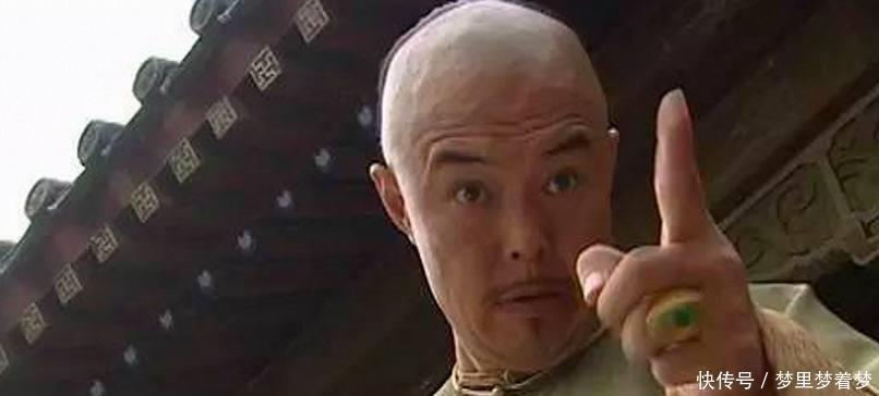 好吃|乾隆吃西瓜,因卖瓜的一句话,就派人杀他,却又因一句话放过了他!