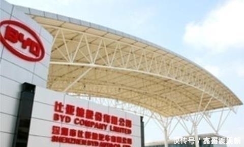 货车|停止为华为代工后,全厂放假,货车排了6公里远,现已后悔莫及