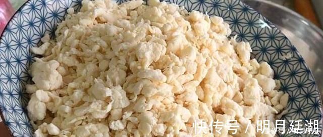 和面|做疙瘩汤时，别再用水和面了如此做，疙瘩爽滑筋道，吃不够