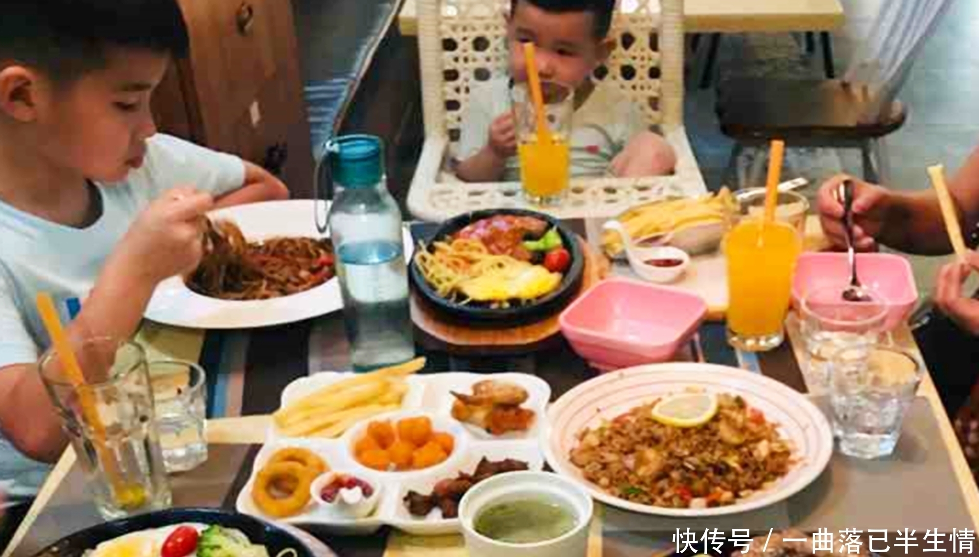 牙齿|1岁前没锻炼咀嚼力的宝宝,吃饭时难提兴趣,缺营养不说还爱生病