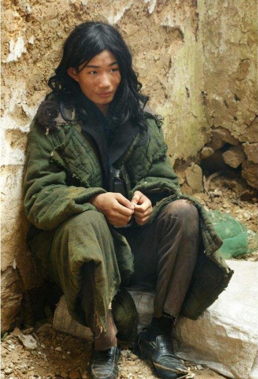 做饭|他是中国第一懒人,衣服不换从不做饭,吃饭靠人喂,如今怎样了?