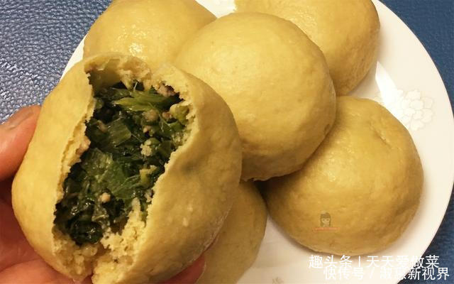 好吃|玉米面菜团子简单好吃的秘诀,不和面、不揉面,皮薄馅大真香!