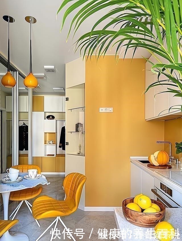 收纳|父女俩同住48㎡公寓,坚持“去客厅化”设计,全屋配色温馨舒适!