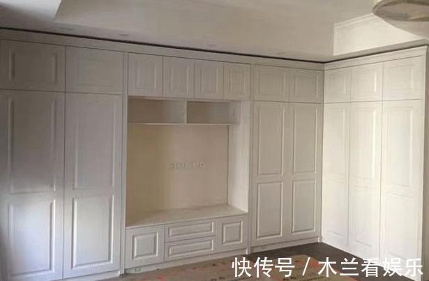 小技巧|定制衣柜怎么装3个小技巧,兼具美观与实用