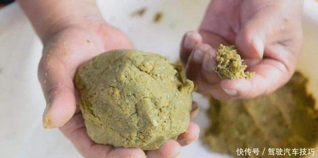 再三强调,搓饵按我说的用,上钩的鱼儿一条大过一条,特过瘾