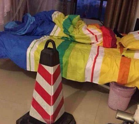 |搞笑图片幽默段子哈哈，上厕所不无聊了，可以做数独打发时间