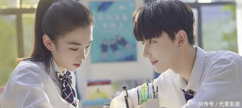 《拜托了班长》首播,夏之光代露娃焉栩嘉互动有趣,让人笑不停!