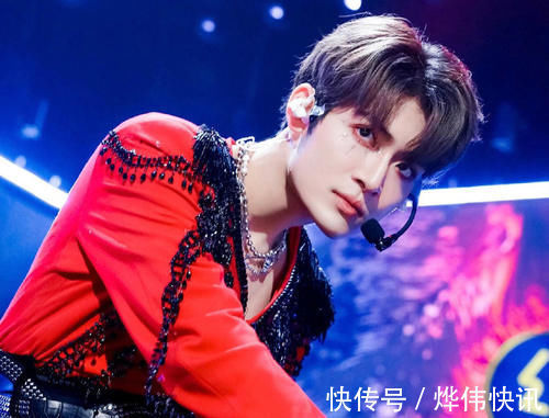 中心位|創造營:成團夜剩一天,不爭不搶的力丸成第一,曾經C位卻掉至12