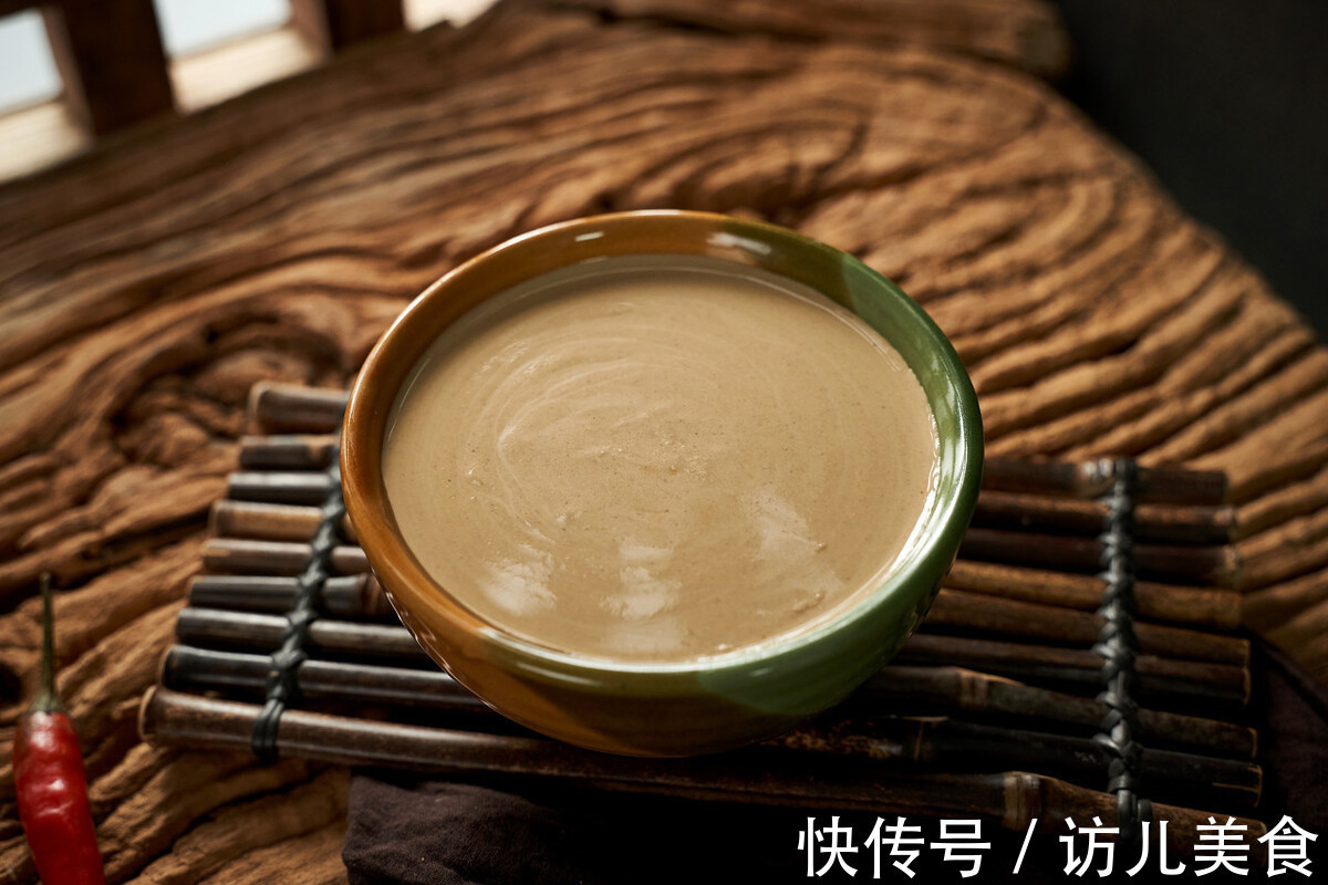 芝麻酱|我家芝麻酱从不去外面买,5块钱能做一大罐,香浓好吃无添加