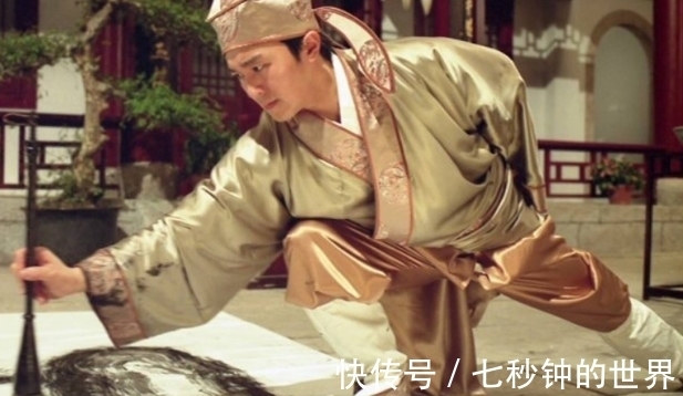 寡妇@秀才出一上联:白费两下工夫,有枪无门,寡妇的下联让他恍然大悟