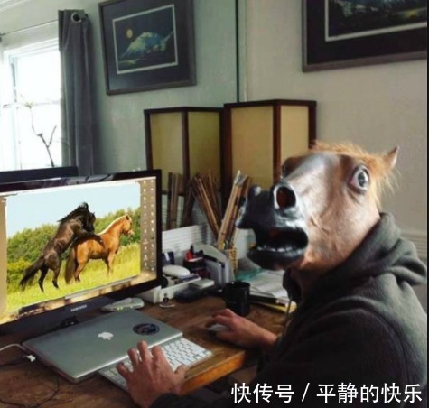 |幽默笑话:有一次上课,大家都在专心听讲,小王却很大声说话……