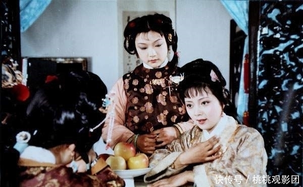 薛宝钗#李纨和探春有多厌恶薛宝钗?一次出言反驳,一次讥笑