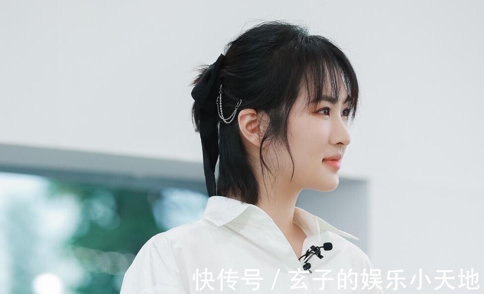 宁静和黄晓明爆发了矛盾，全网都心疼黄晓明，我倒觉得宁静更可怜