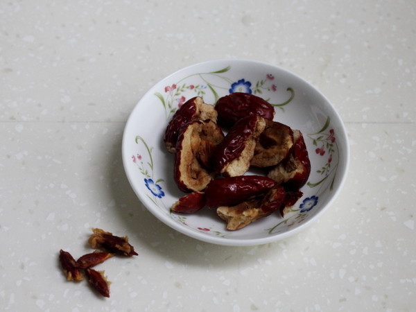 清洗干净|不想做“黄脸婆”!早上坚持喝它,暖胃益血气,皮肤水灵有光泽