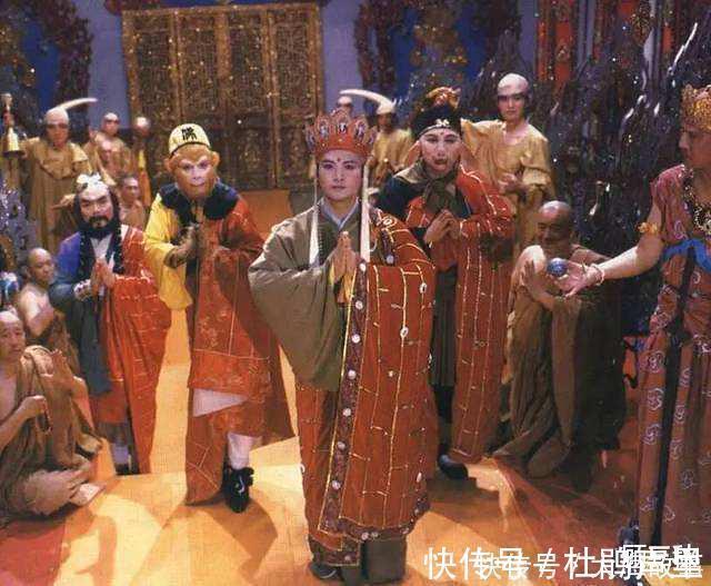 大唐&如来派八大金刚送唐僧回大唐,到大唐上空时,为啥却不敢跟随下凡