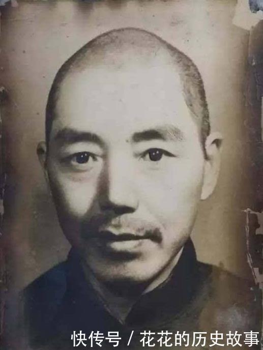 论吴子珍实战能力,师从孙禄堂、吴鉴泉等名家,集4派武学于一身