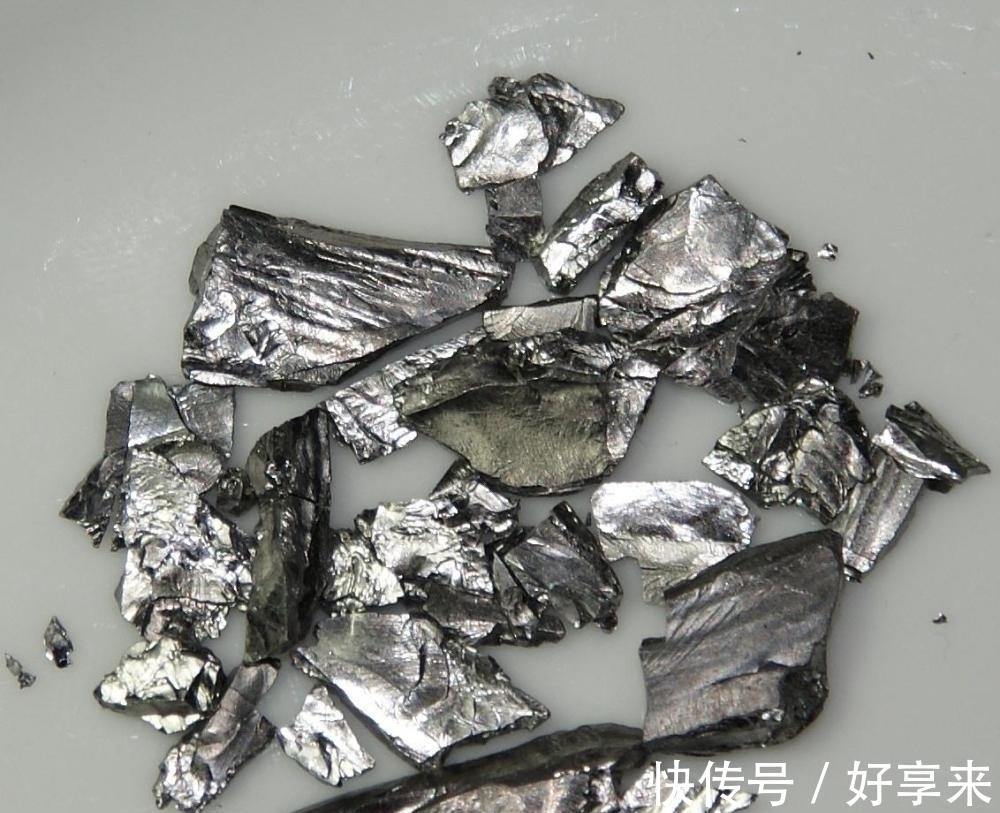 伯克利 它比钻石还珍贵,1克就要2700万美元,网友:捡到就不愁吃喝了!