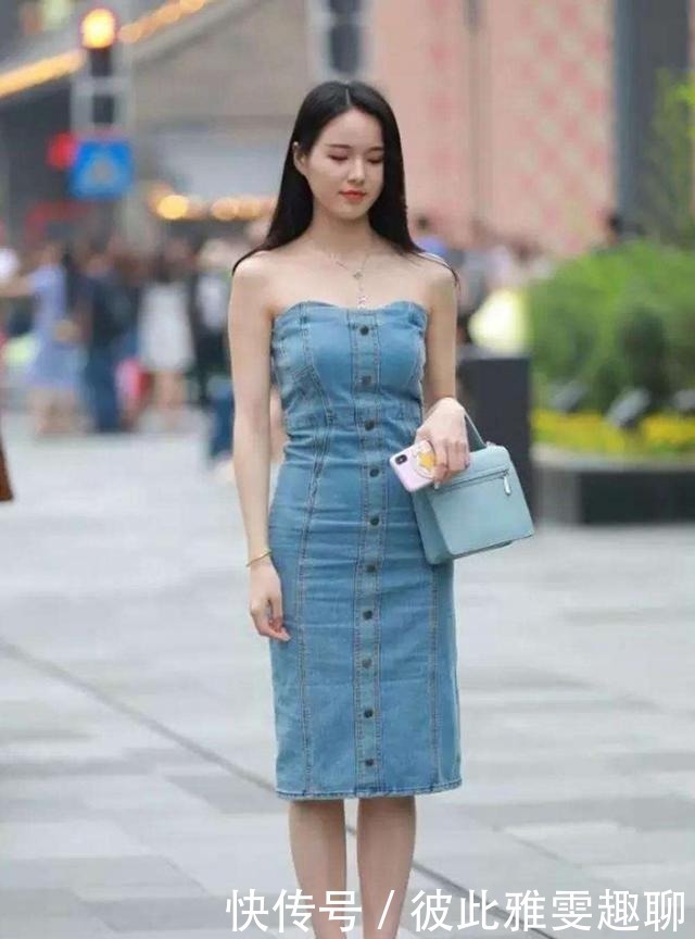 牛仔|牛仔纽扣连衣裙,气质迷人,腰部曲线尽显