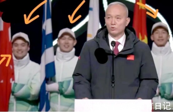 中国人民公安大学|开幕式上的“假笑男孩”火了,学历很惊艳,优秀的学生更加努力