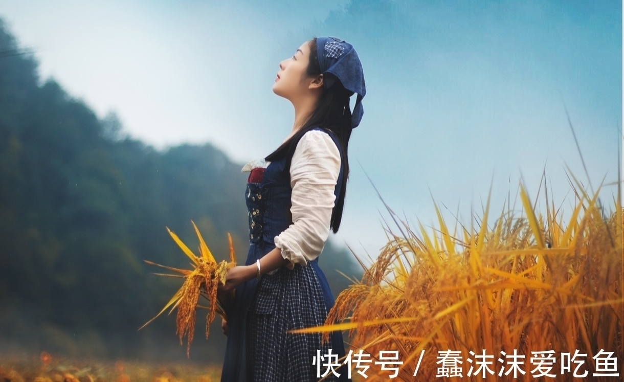 碧汉!原创对联·十二副丨抱十里荷塘,花开若雪;依一弯柳岸,萍聚连根