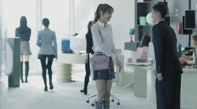 《正青春》凌潇潇蜕变，职场成长见证，完胜章小鱼，网友叹：绝赞