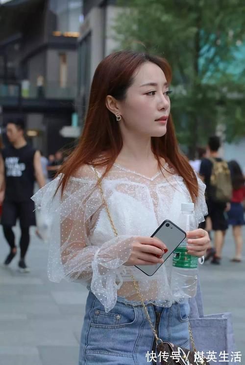 高跟鞋|小姐姐选择了一双细高跟鞋,身材上变得高挑靓丽